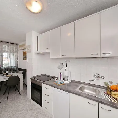 דירה Lana In Centre With Garage *