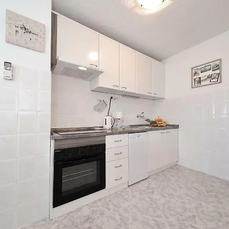 דירה Lana In Centre With Garage זאדאר